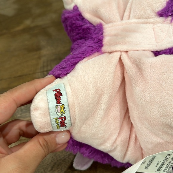 Fluttery Butterfly Pillow Pet PEE WEE 11” - Picture 6 of 11